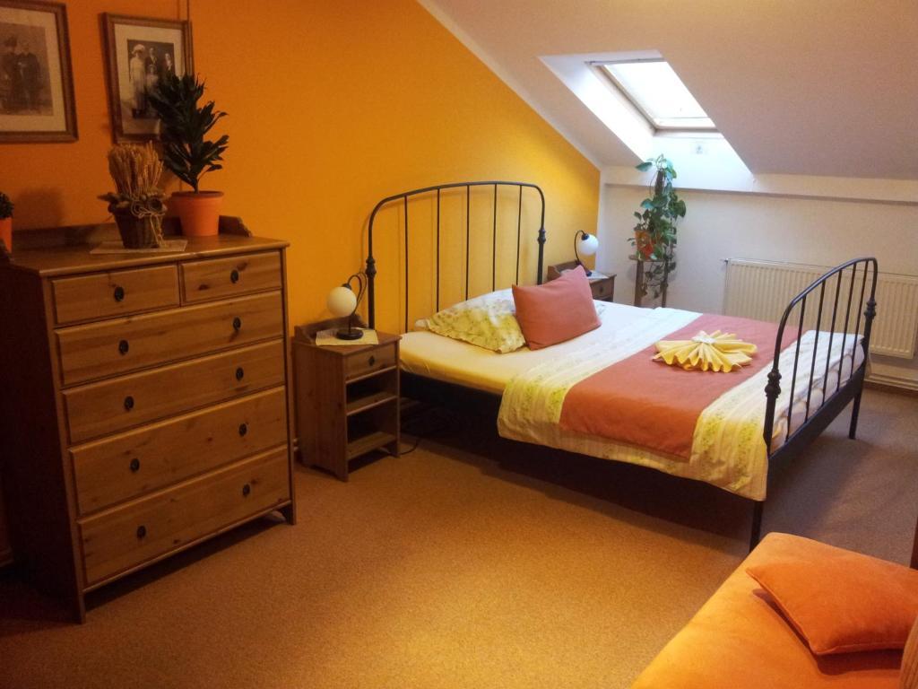 Hotel Excellent Kromeriz Bilik gambar
